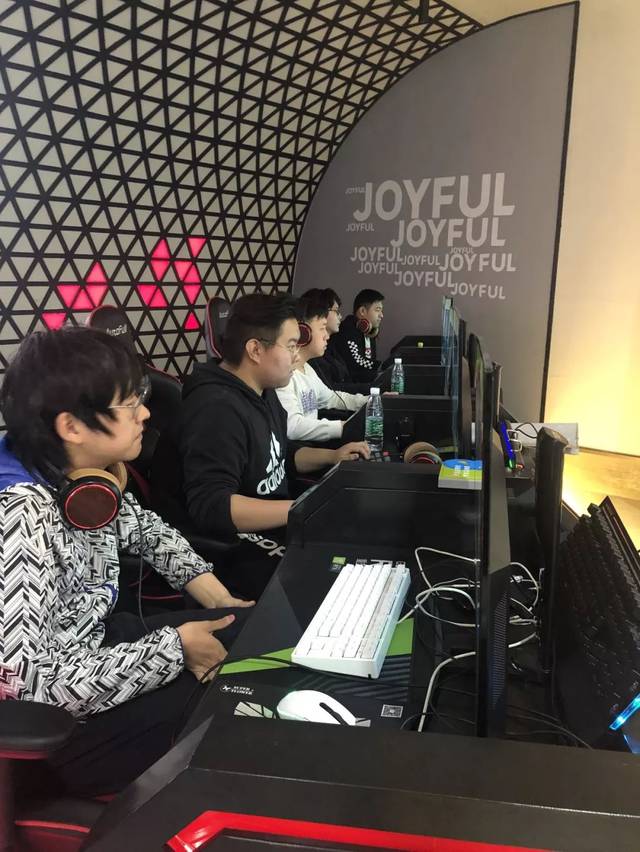 这也是湖人 这也是湖人