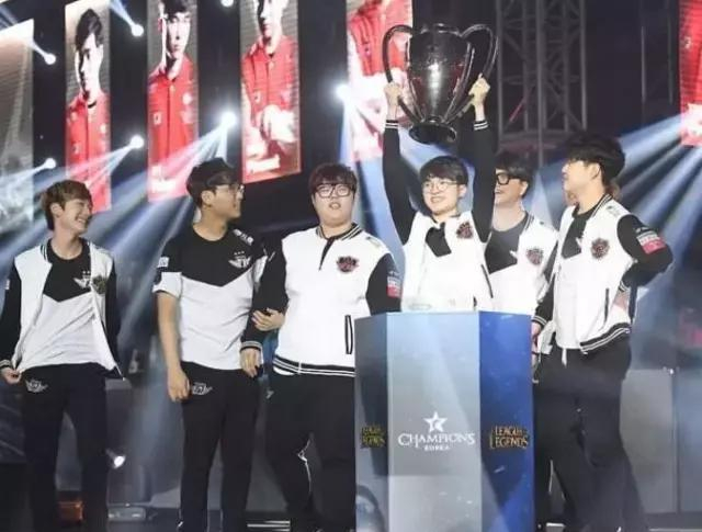 现了一些补 现了一些补