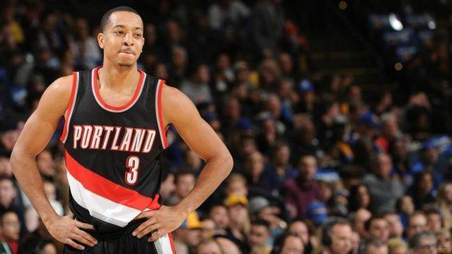 而对手仅获 而对手仅获