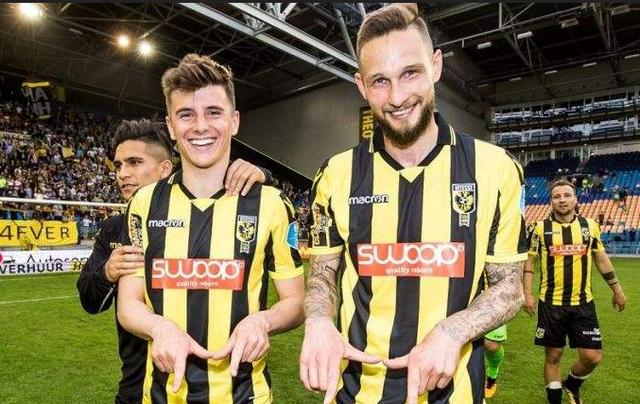 在进攻端 在进攻端